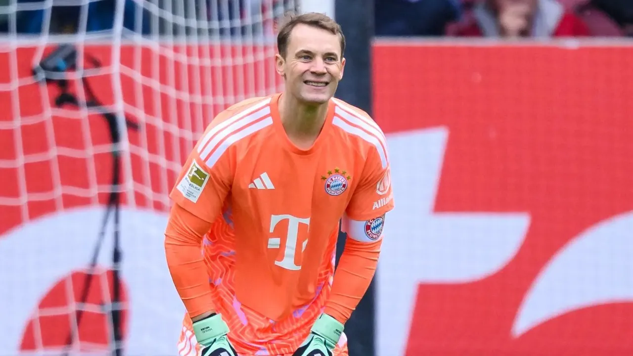 Manuel Neuer Diyakini Bakal Absen Saat Bayern Munich Lawan RB Leipzig