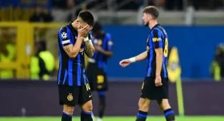 Media Italia: Lini Pertahanan Inter Milan Tak Sekokoh di Musim Kemarin