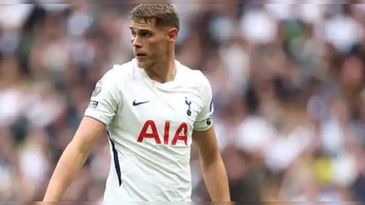 Van de Ven Sebut Rekrutan Impiannya di Tottenham