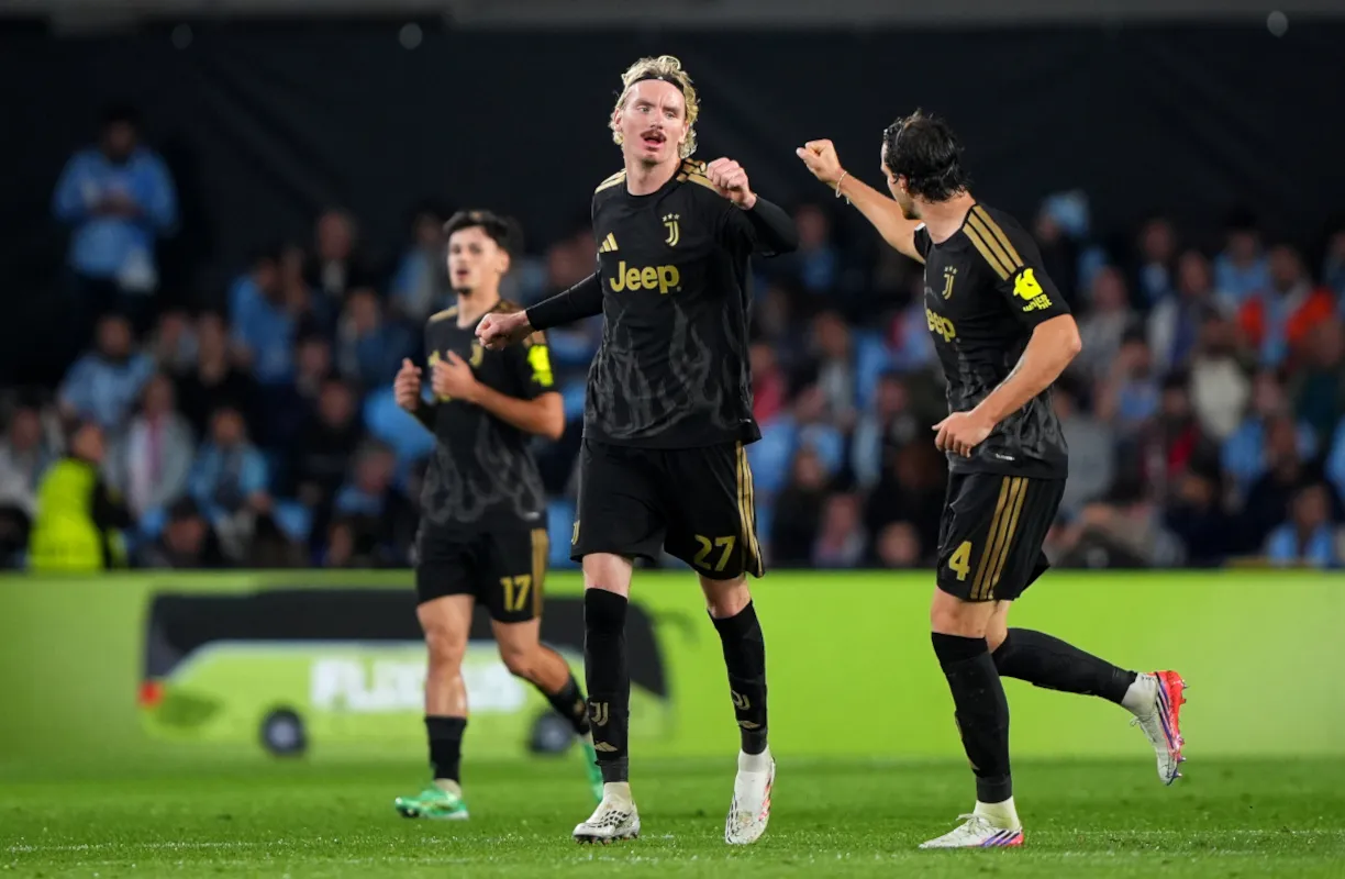 Woltemade Bersinar di Juventus, Puji Kolaborasi dengan Kolo Muani - sumber: (footballitalia)