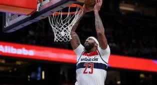 Anthony Davis Dapat Bermain Tanpa Kacamata Pelindung