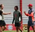 Bosen Ditanya Ballon d’Or, Vincent Kompany Fokus Beri Trofi untuk Bayern
