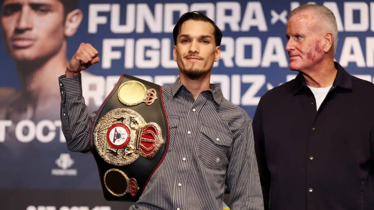Brandon Figueroa Kehilangan Gelar WBA Usai Gagal Penuhi Batas Berat Badan