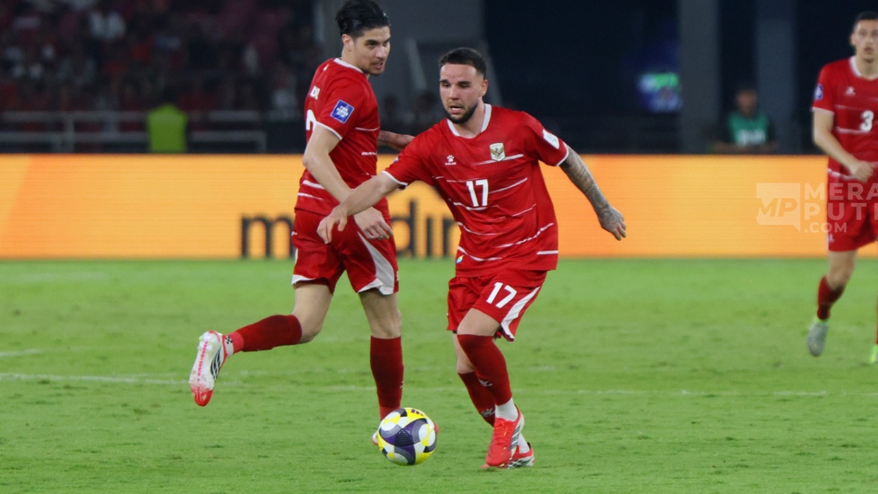 Calvin Verdonk Tampil di Liga Champions, Kevin Diks Ikut Bangga