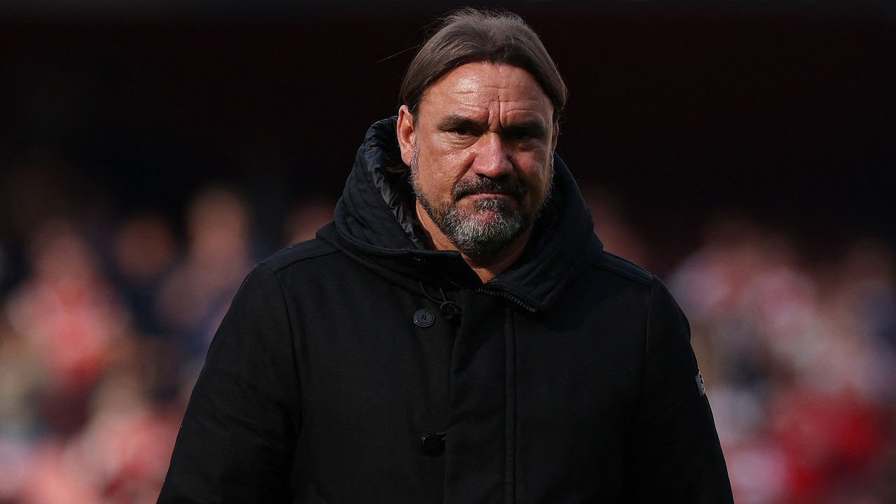 Daniel Farke Bela Carrick di Tengah Tekanan Jelang Duel Leeds vs MU