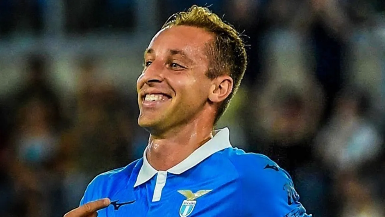 Gelandang Lazio