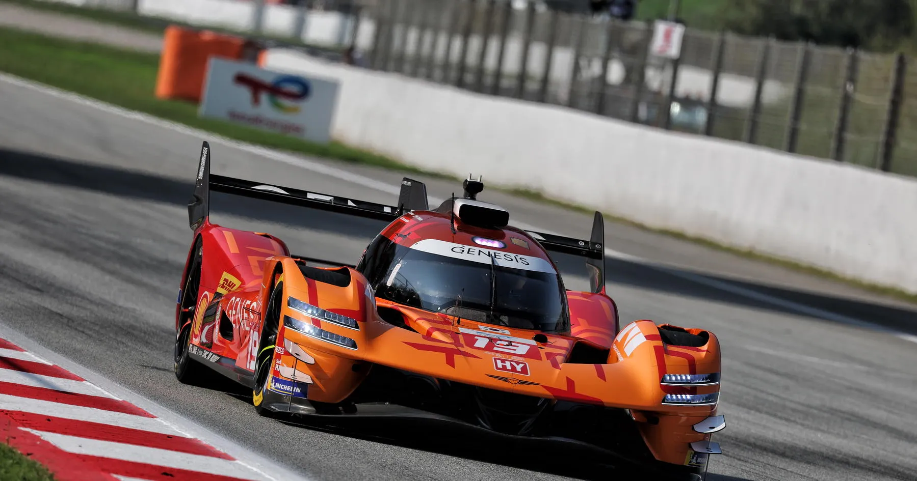 Genesis Magma Racing Raih Pole Pertama di WEC Barcelona - sumber: (racingnews365)