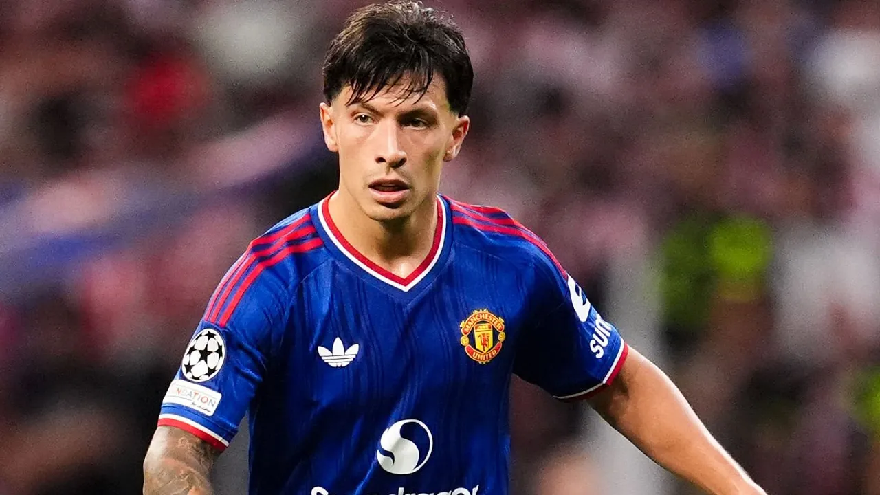Ini Alasan Lisandro Martinez Kritik Petinggi Manchester United