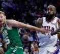 LeBron Debut di Philadelphia, Celtics Menang dalam Laga Ketat