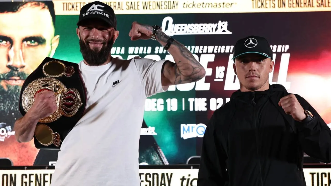 Nick Ball (kanan) dan Anthony Cacace. (Foto: Fight TV)