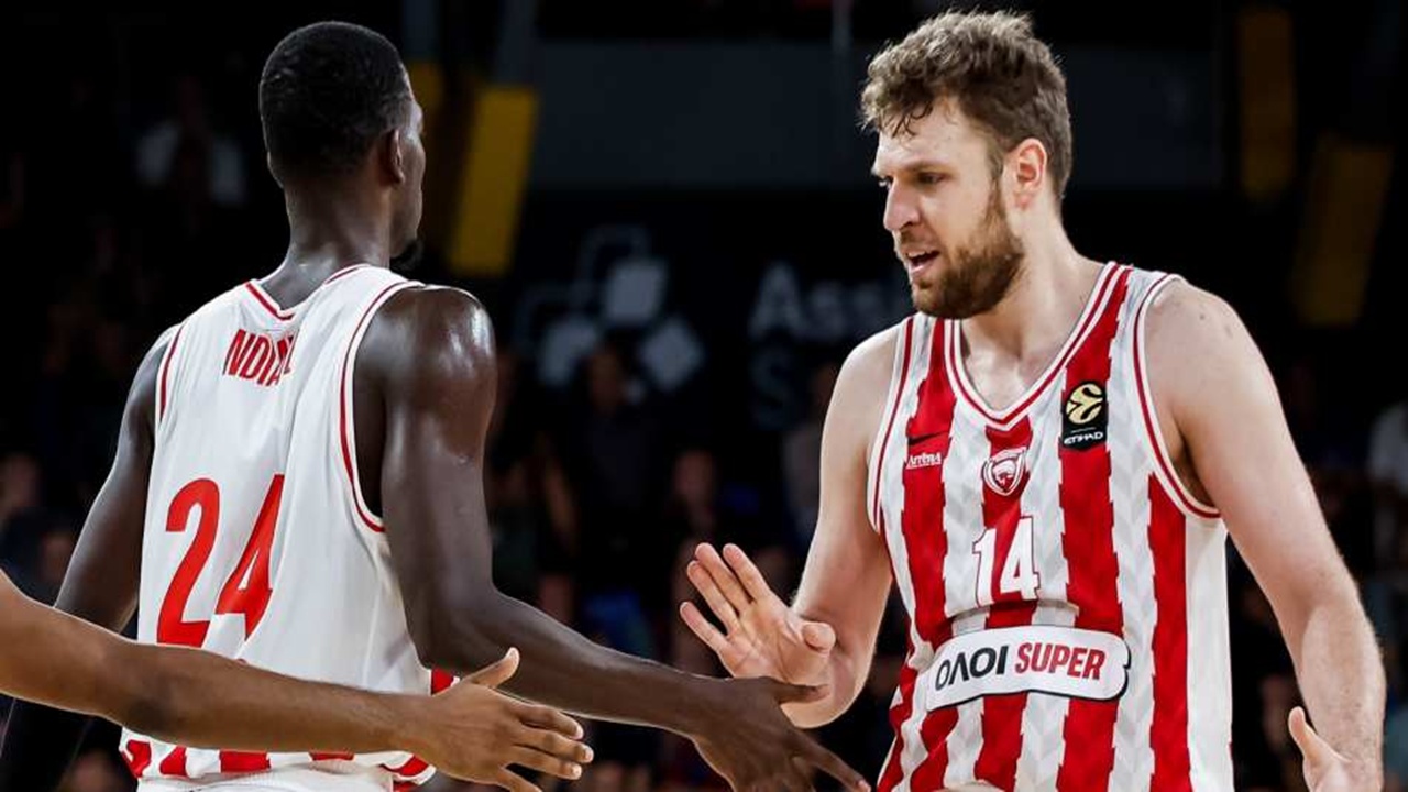 Olympiacos Pecundangi Barcelona di Palau Blaugrana