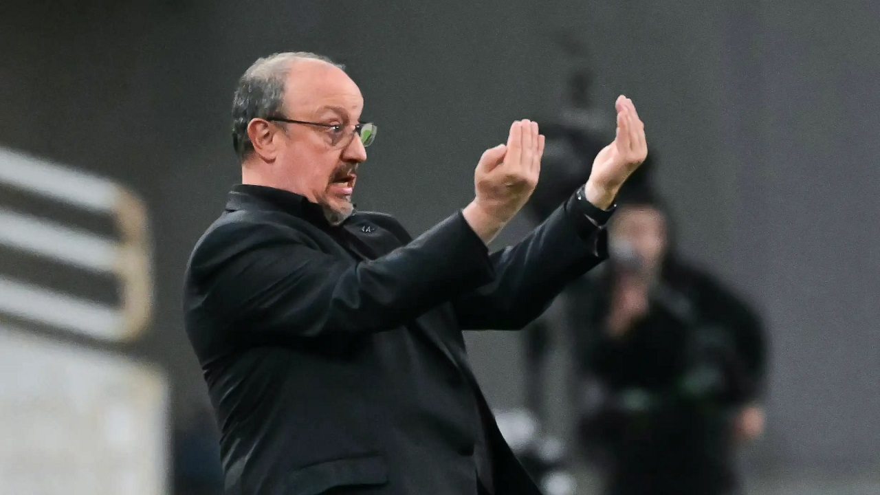 Rafa Benitez: Krisis Klub Italia Hanya Sementara, Fokus pada Pemain Muda