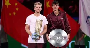Alejandro Davidovich Fokina Hentikan Rafael Jodar Demi Gelar Di Shanghai