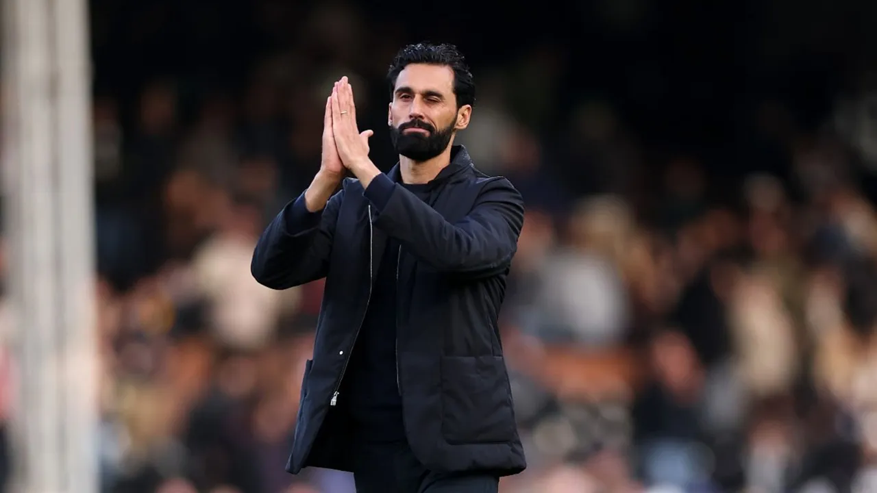 Alvaro Arbeloa puji karakter dan komitmen luar biasa skuad Fulham usai amankan kemenangan perdana atas Hull City