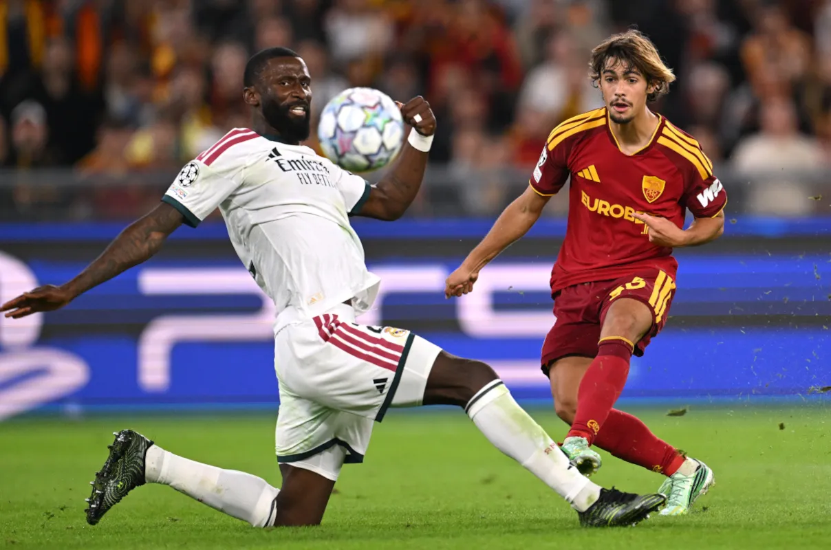 AS Roma Tantang Genoa dalam Duel Sengit Serie A - sumber: (footballitalia)