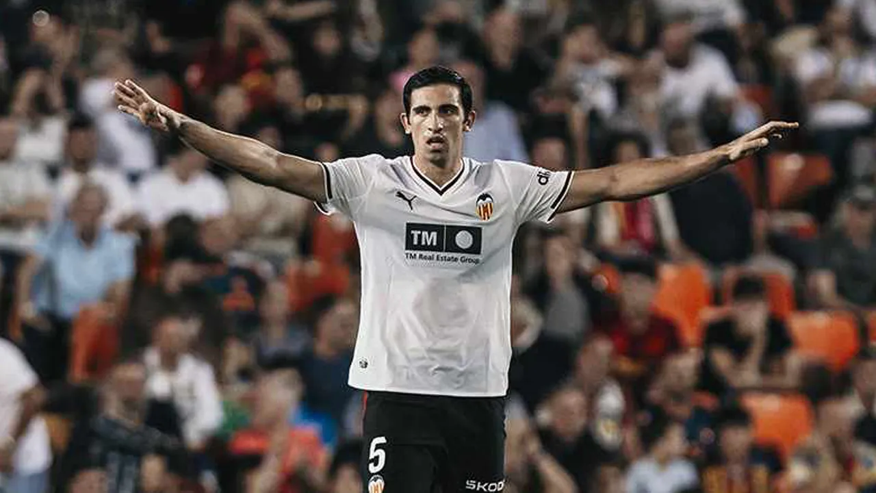Cesar Tarrega.