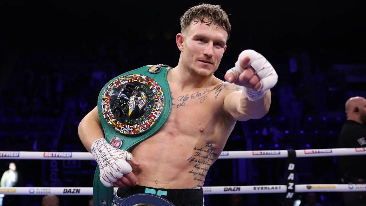 Dalton Smith mengatakan dirinya siap menyambut kesempatan tersebut jika pintu duel itu terbuka. (Foto: Fight TV)