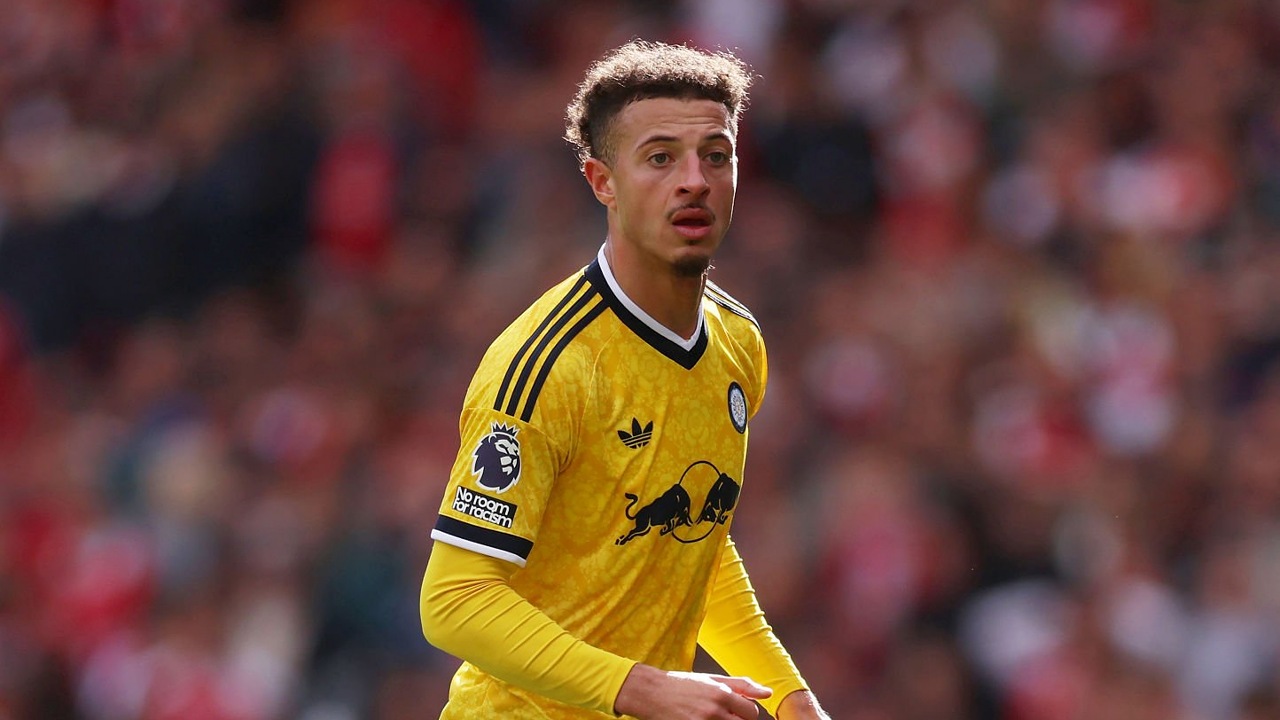 Ethan Ampadu Siap Pimpin Leeds Tumbangkan Manchester United
