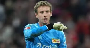 Frederik Ronnow Puas Union Berlin Kembali Catatkan Clean Sheet