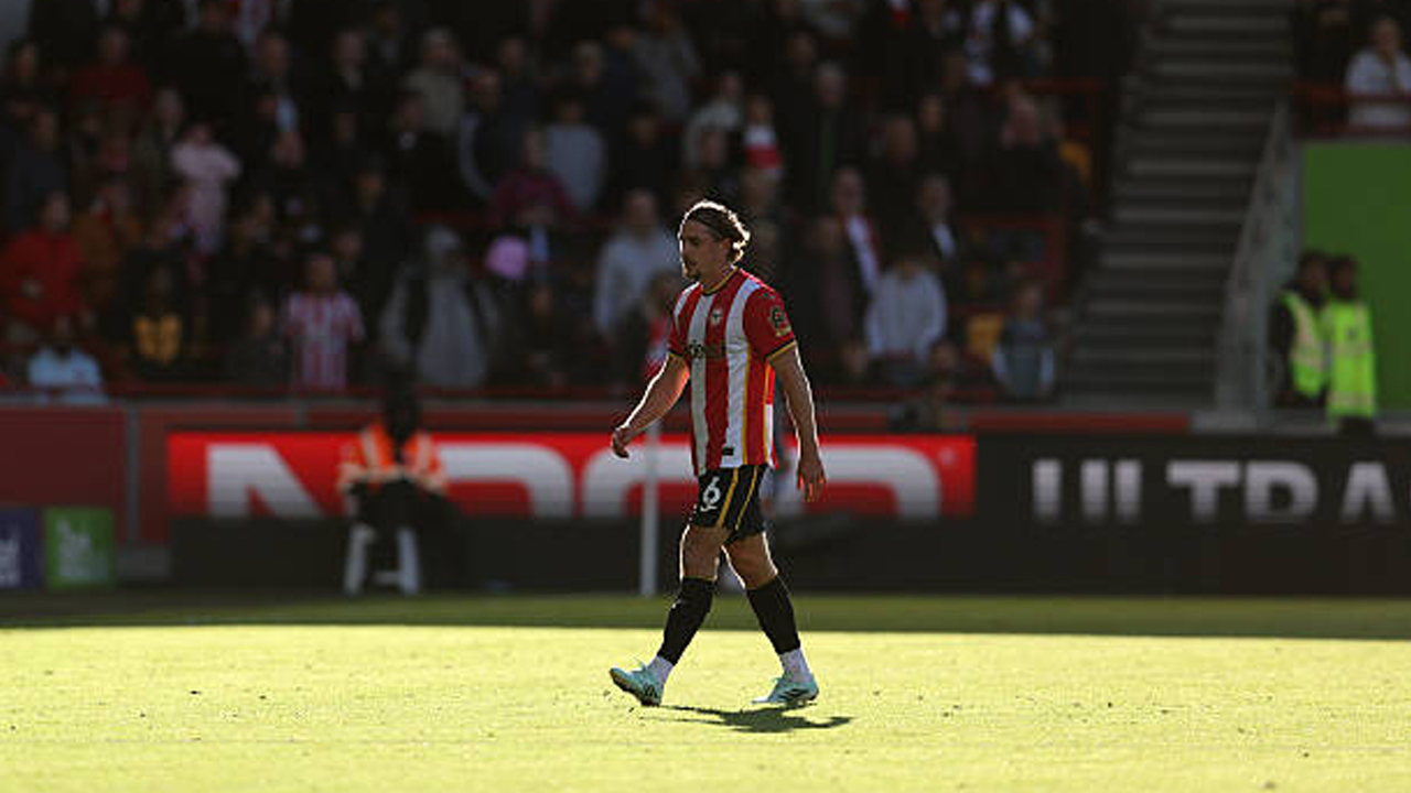 Kartu Merah Buat Brentford Kalah, Keith Andrews Minta Yehor Yarmoliuk Belajar