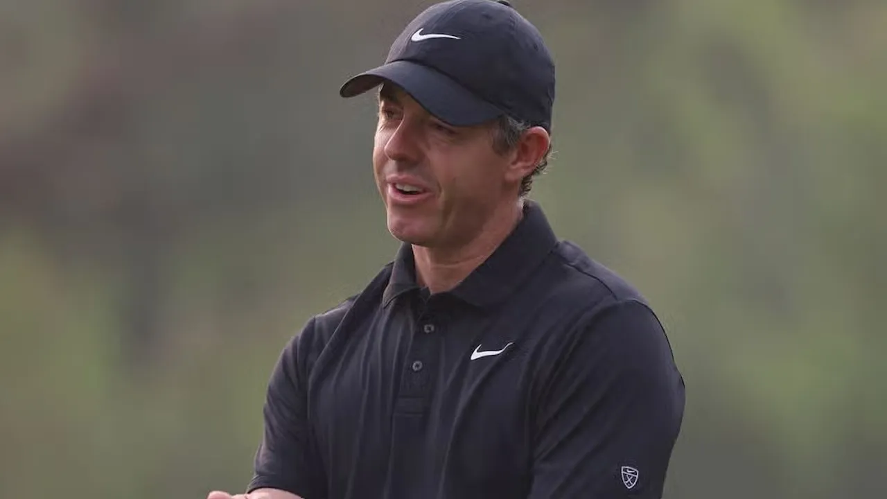 Kejar Rekor Race to Dubai, Rory McIlroy Dibayangi Reed dan Chacarra