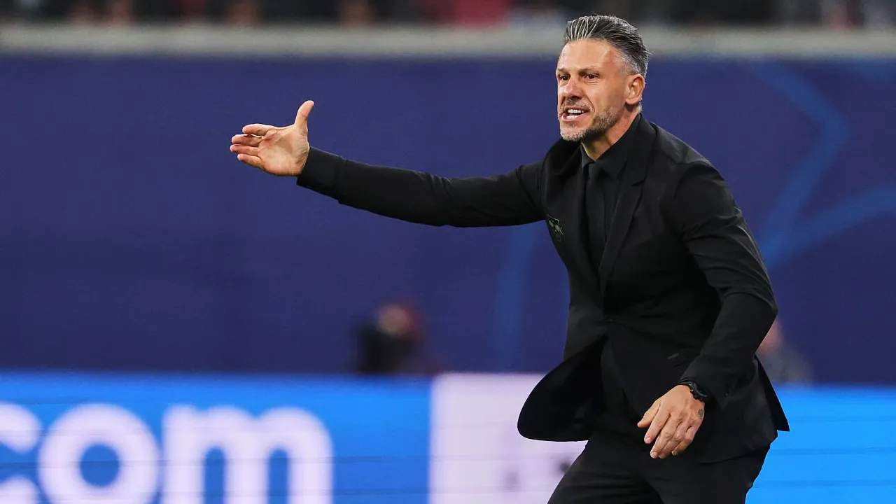 Leipzig Dipermalukan di Munich, Martin Demichelis Minta Maaf