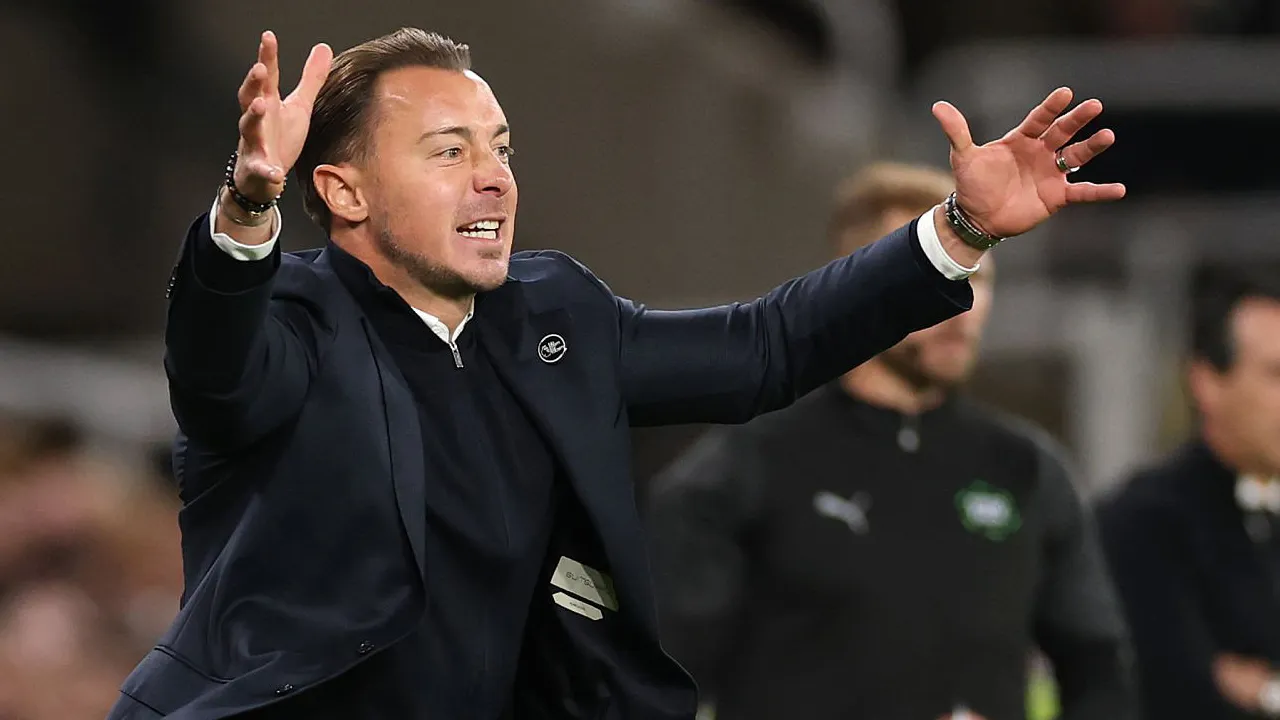 Matthias Jaissle Nilai Newcastle Tak Layak Dikalahkan Aston Villa