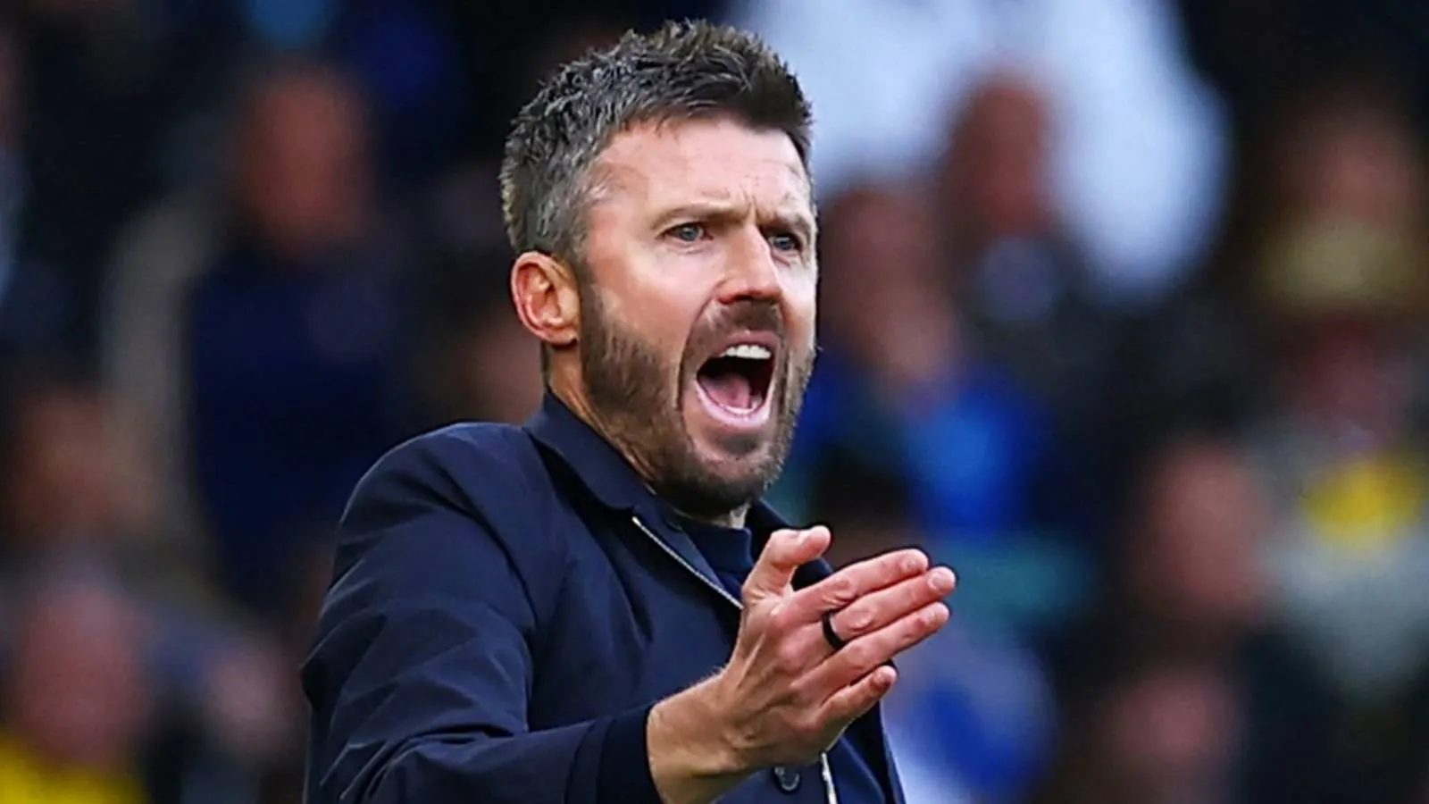 Pendukung Man Utd Kritik Keras Pemain Usai Hasil Imbang Kontra Leeds - sumber: (givemesport)