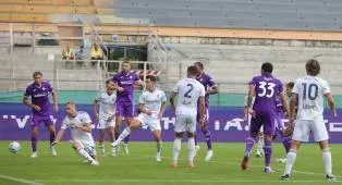 Gol Offside Pongracic: Mengapa Wasit Butuh Waktu Lama Memutuskan?