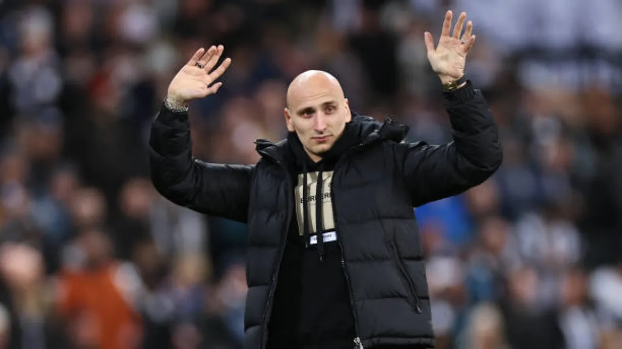 Jonjo Shelvey Ungkap Tolak Klausul Degradasi saat Gabung Newcastle United