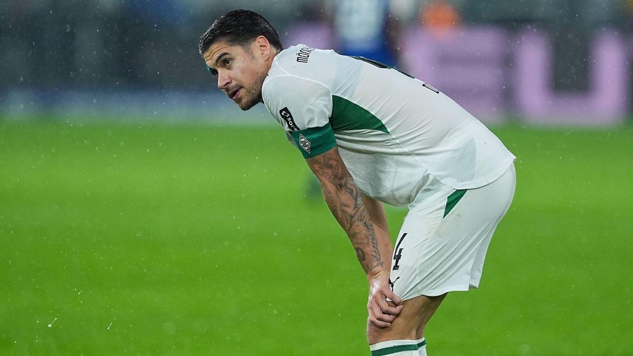 Kevin Diks Kembali Telan Kekalahan, Gladbach Terpuruk di Dasar Klasemen