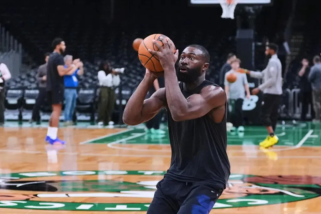 Media Hangatkan Isu Keretakan Tatum dan Brown - sumber: (mainbasket)