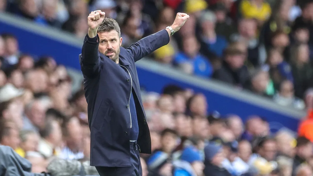 Michael Carrick Tetap Bangga dengan Performa MU Meski Ditahan Leeds