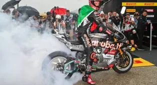 Nicolo Bulega Bangga Bisa Menyamai Rekor Troy Bayliss