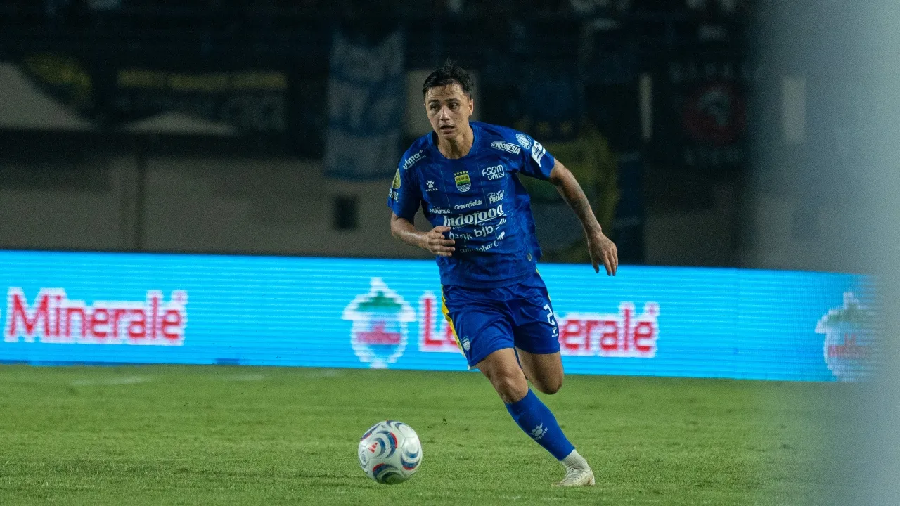 Wing back Persib, Eliano Reijnders