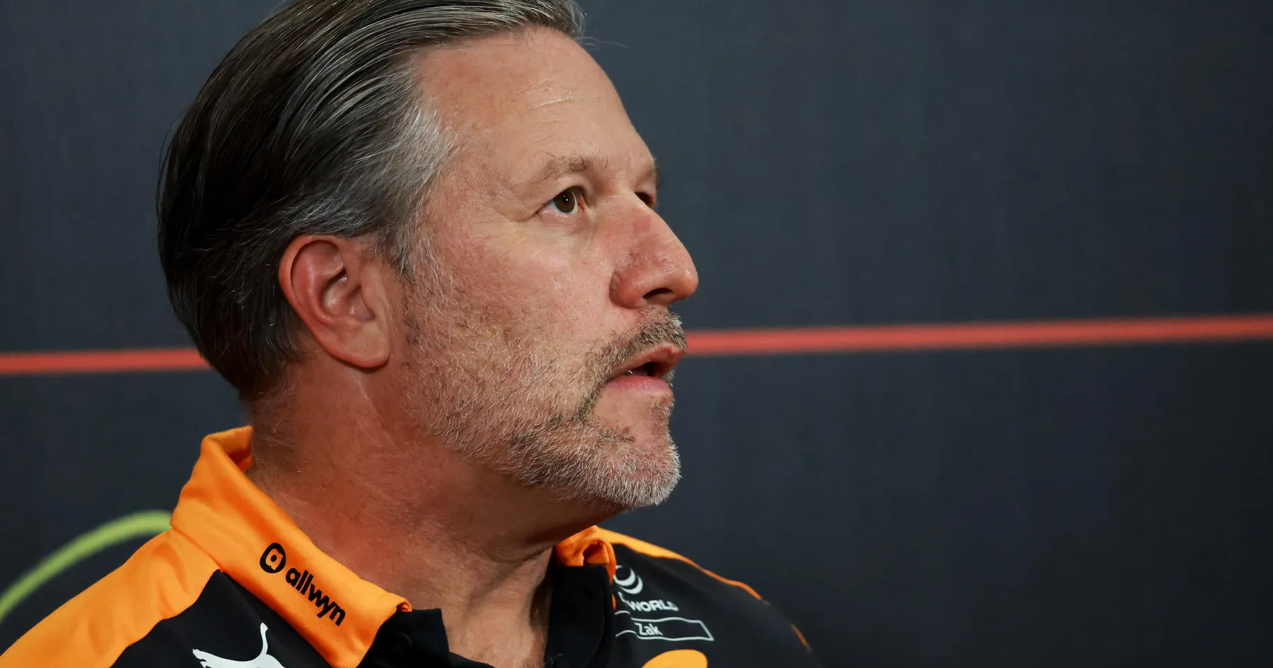 Zak Brown Tetapkan Target McLaren Usai Evaluasi Musim F1 - sumber: (racingnews365)