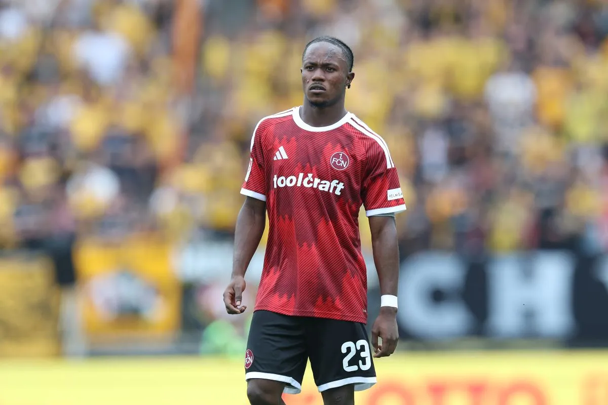 Zoma Absen Bela Timnas Italia, 1. FC Nürnberg Konfirmasi Operasi Bahu - sumber: (footballitalia)