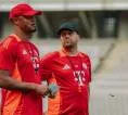 Aaron Danks: Kondisi Terbaru Vincent Kompany Jelang Laga Arsenal