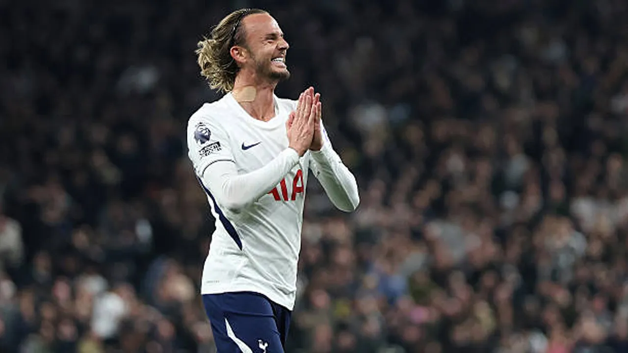 Bangkit dari Hari-hari Kelam, James Maddison Kembali Cetak Gol untuk Tottenham