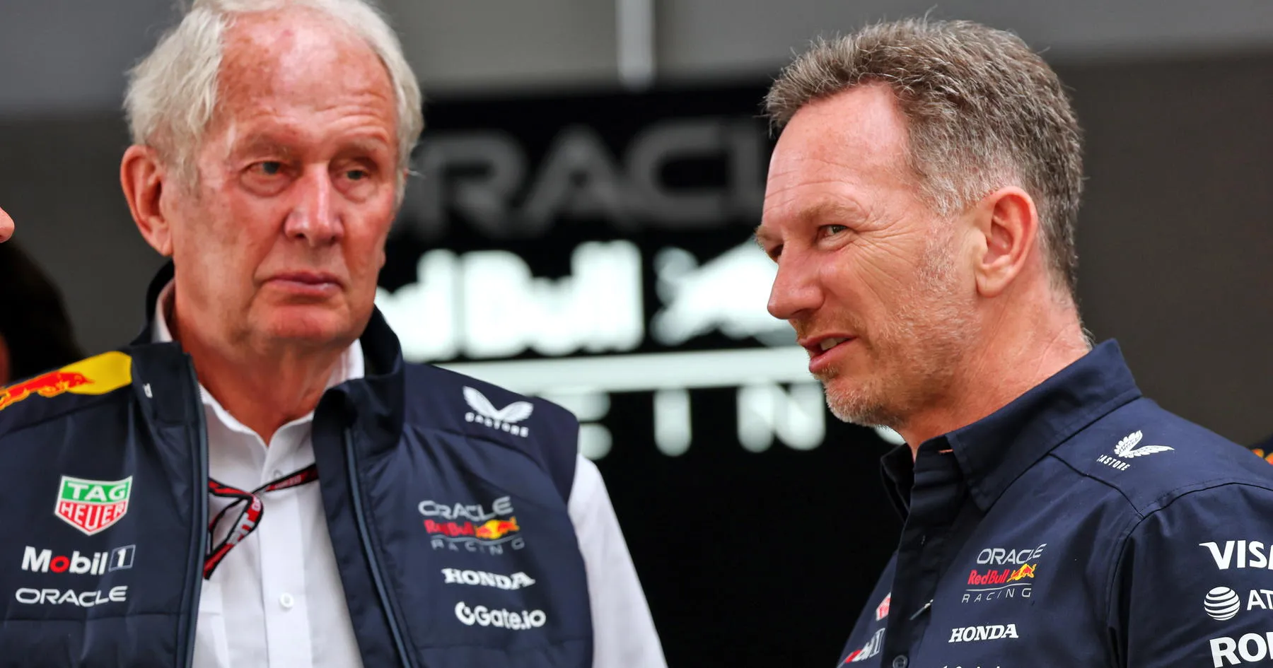 Christian Horner dan Red Bull Sembunyikan Info dari Helmut Marko - sumber: (racingnews365)