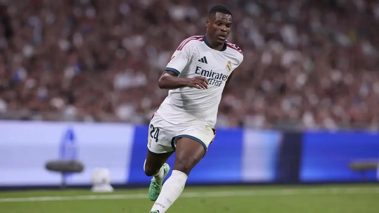 Denzel Dumfries Semakin Terancam Masa Depannya di Real Madrid
