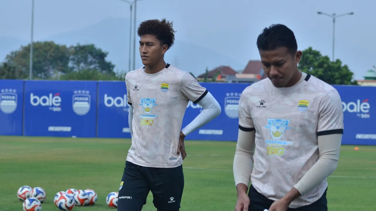Kiper Persib, Fitrah Maulana dan Teja Paku Alam