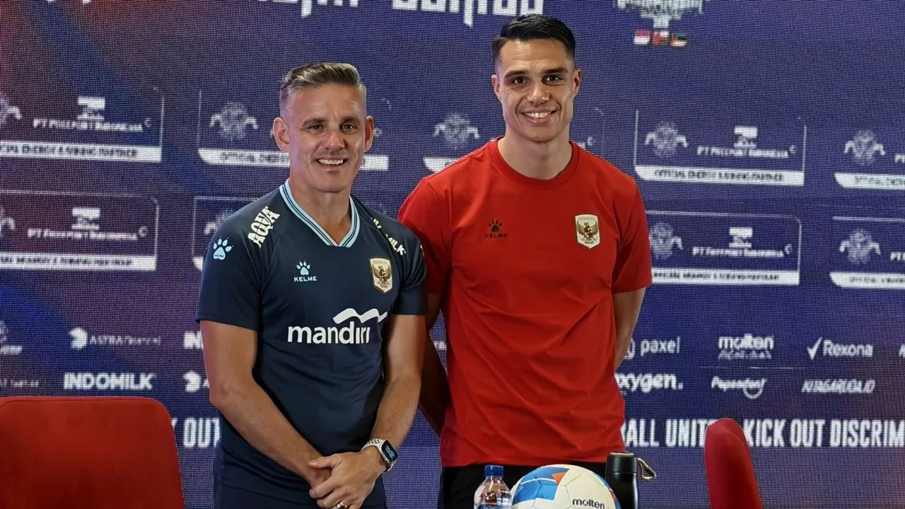 John Herdman dan Joey Pelupessy