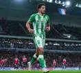 Pablo Fornals Minta Real Betis Lupakan Hasil Lawan Barcelona