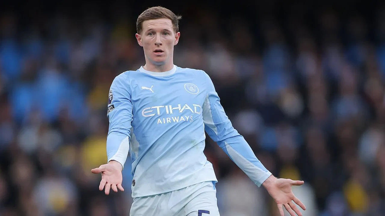 Pereira Klaim Forest Berjasa dalam Meroketnya Karier Elliot Anderson