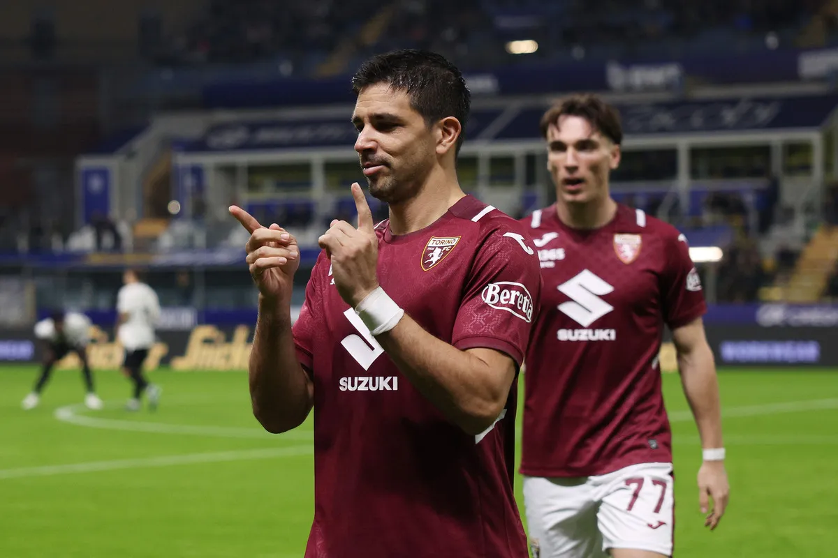 Simeone Dobel, Torino Permalukan Parma di Debut Gilardino - sumber: (footballitalia)