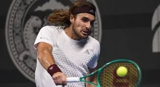 Stefanos Tsitsipas Terhindar Dari Kekalahan Mengecewakan Di Almaty