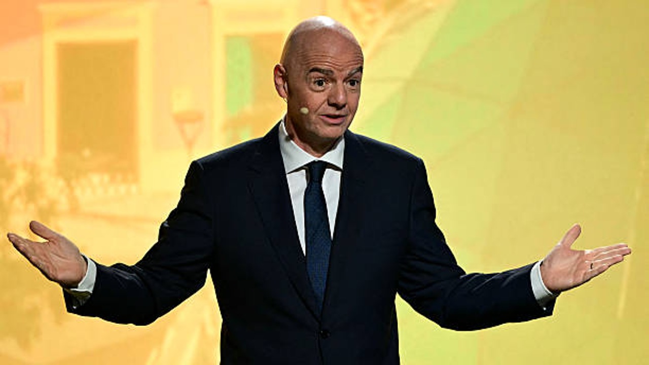 UEFA Beri FIFA Tenggat Waktu Hingga 2 November soal Dokumen Kunci