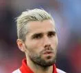 Valon Behrami Ungkap Alasan Klub Italia Kesulitan di Liga Champions