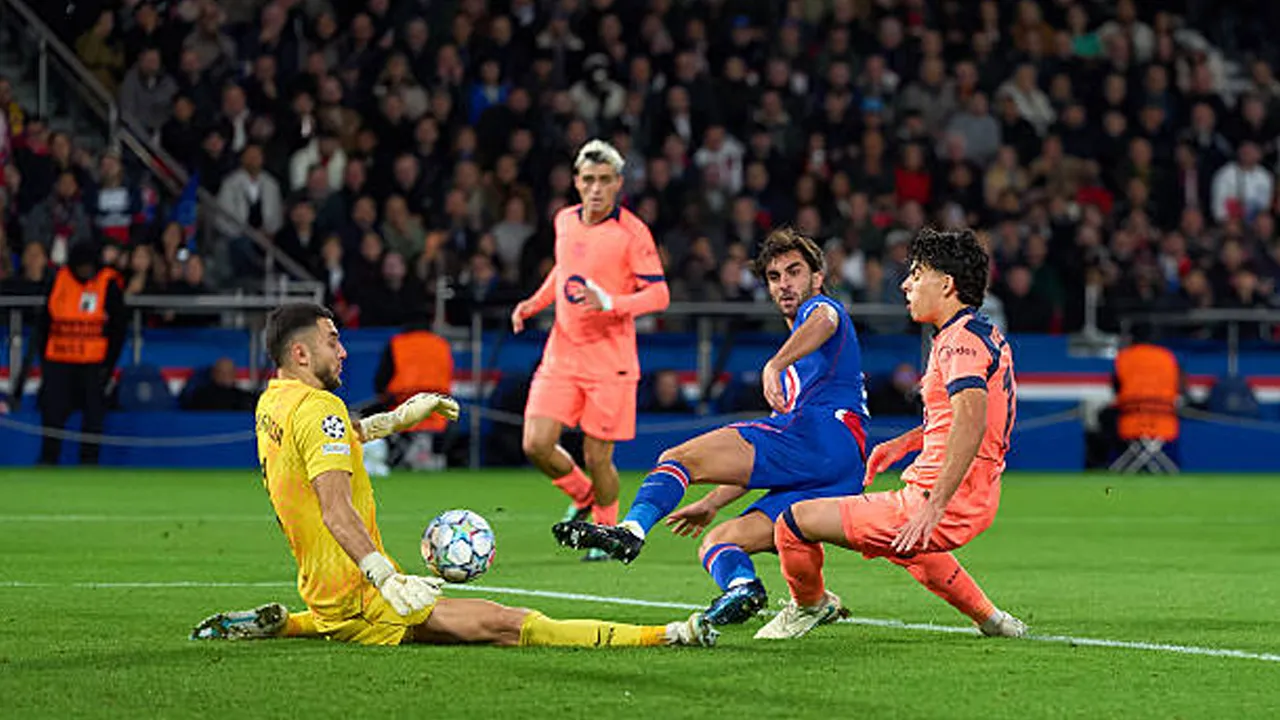 40 Tembakan Warnai Duel PSG vs Barcelona, Luis Enrique Ukir Rekor di Liga Champions